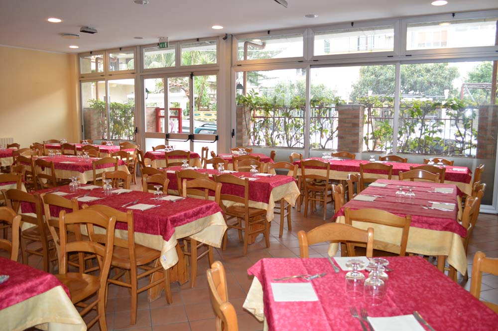 Hotel Rometta Marea
